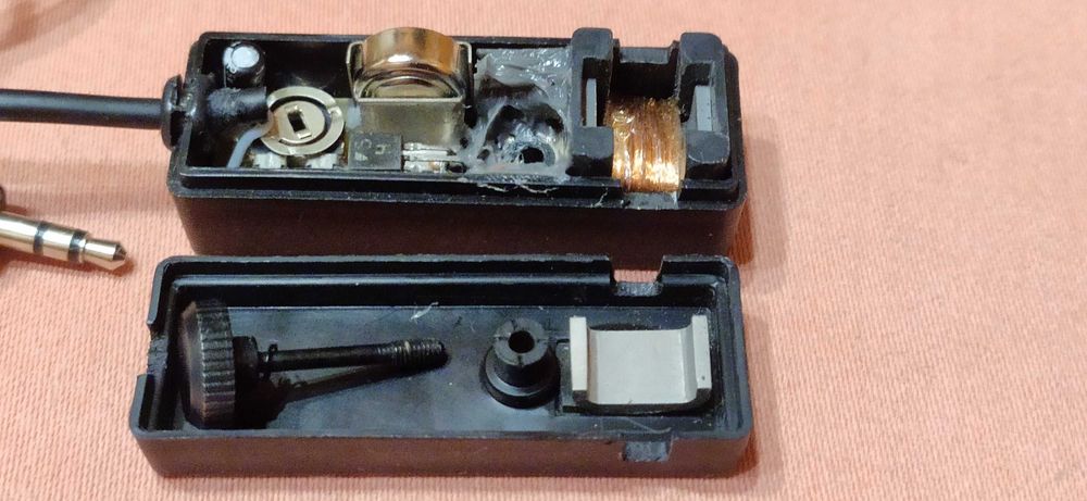 Безконтактний, індуктивний адаптер телефонної лінії