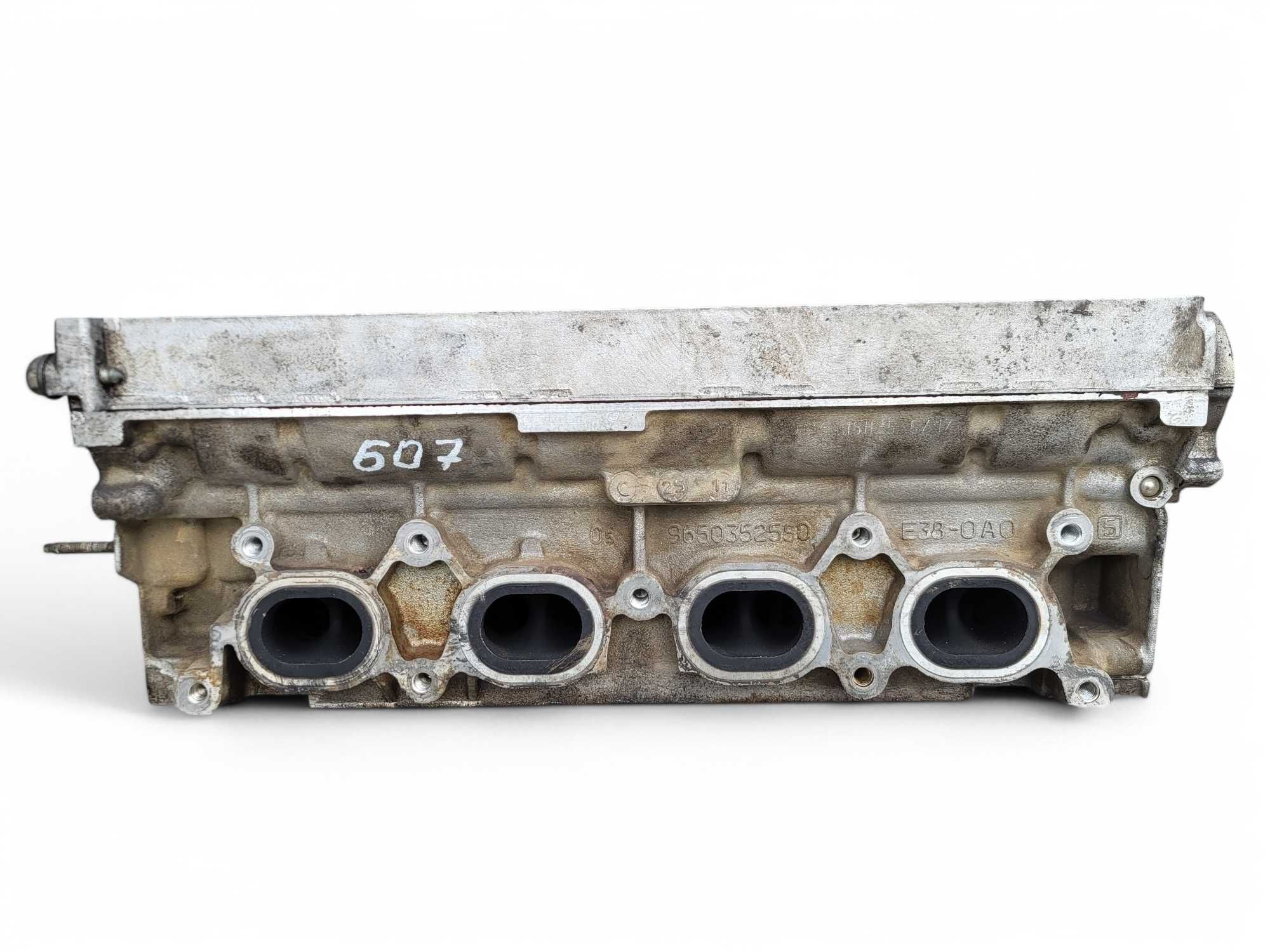 ГБЦ головка блока Citroen C4 C5 C8 Peugeot 307 308 407 807 2.0 бензин