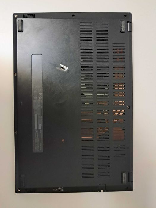 Laptop Acer Nitro V15 Ryzen 5 RTX 3050 16GB RAM 256+512GB SSD