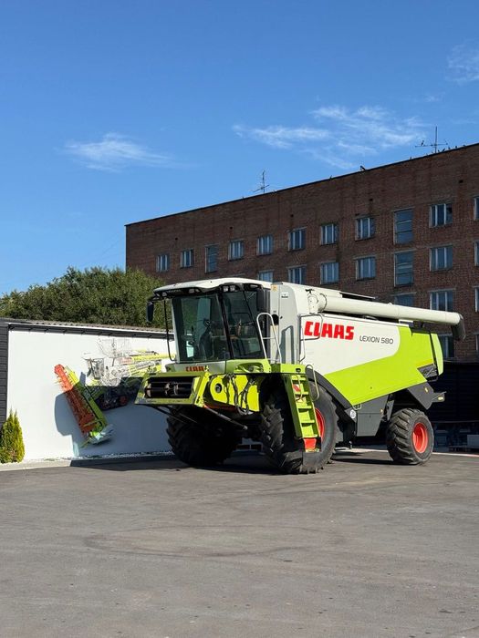 Зернозбиральний комбайн Claas Lexion 580