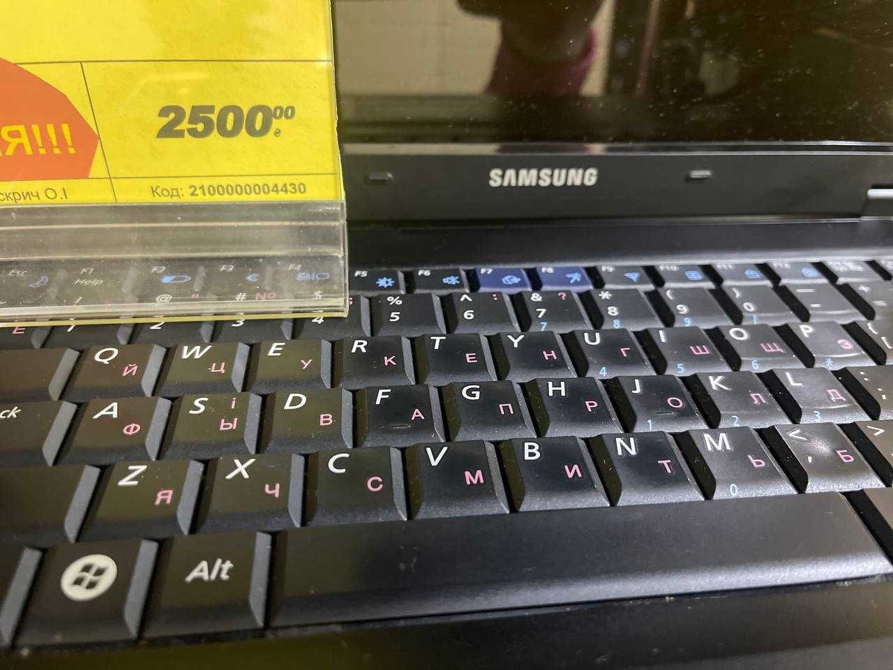 Ноутбук  Samsung r20 plus
