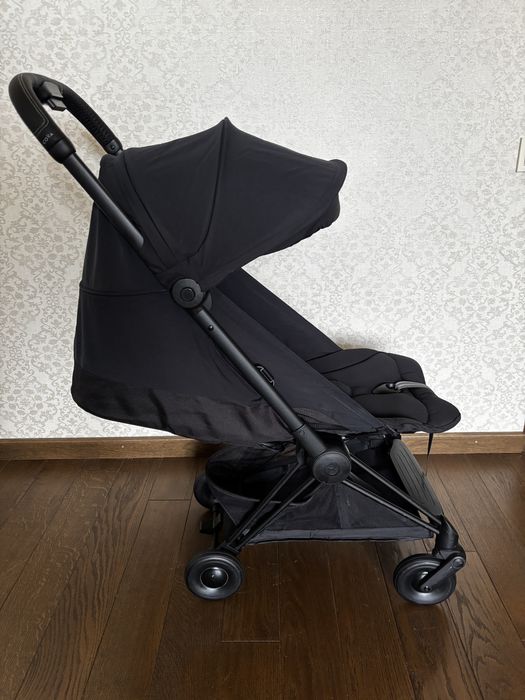 Коляска Cybex Coya Sepia Black на шасі Matt Black (чорна на чорному)