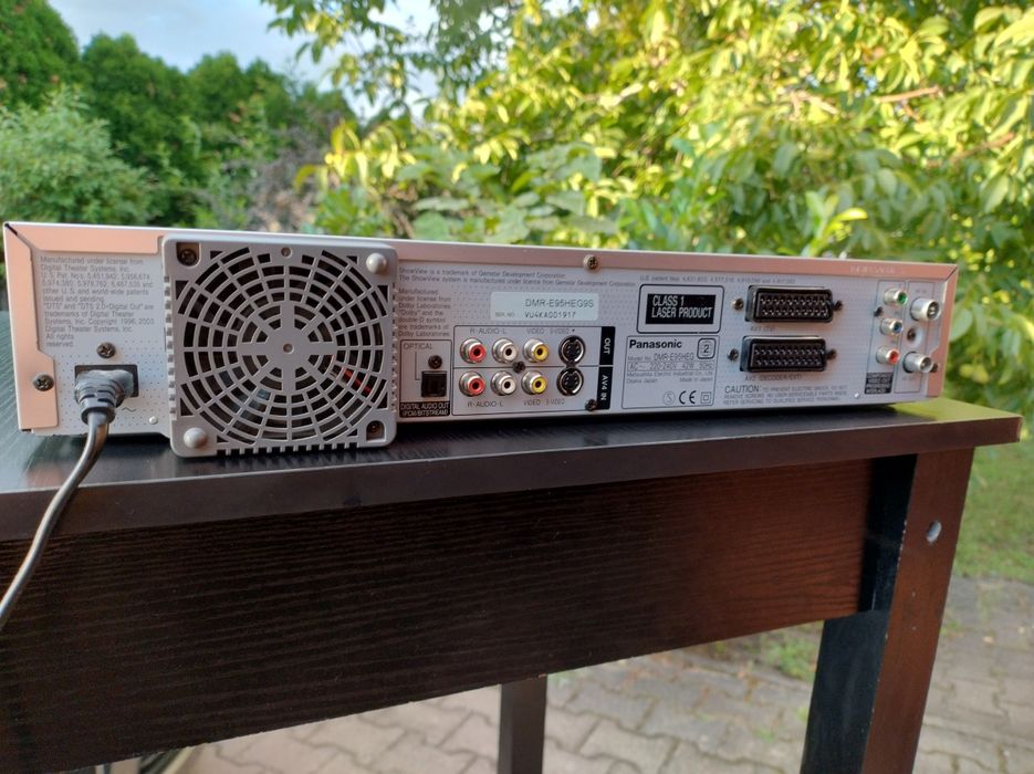 Panasonic -  Nagrywarka DVD - DMR-E95H - HDD + pilot - zadbana