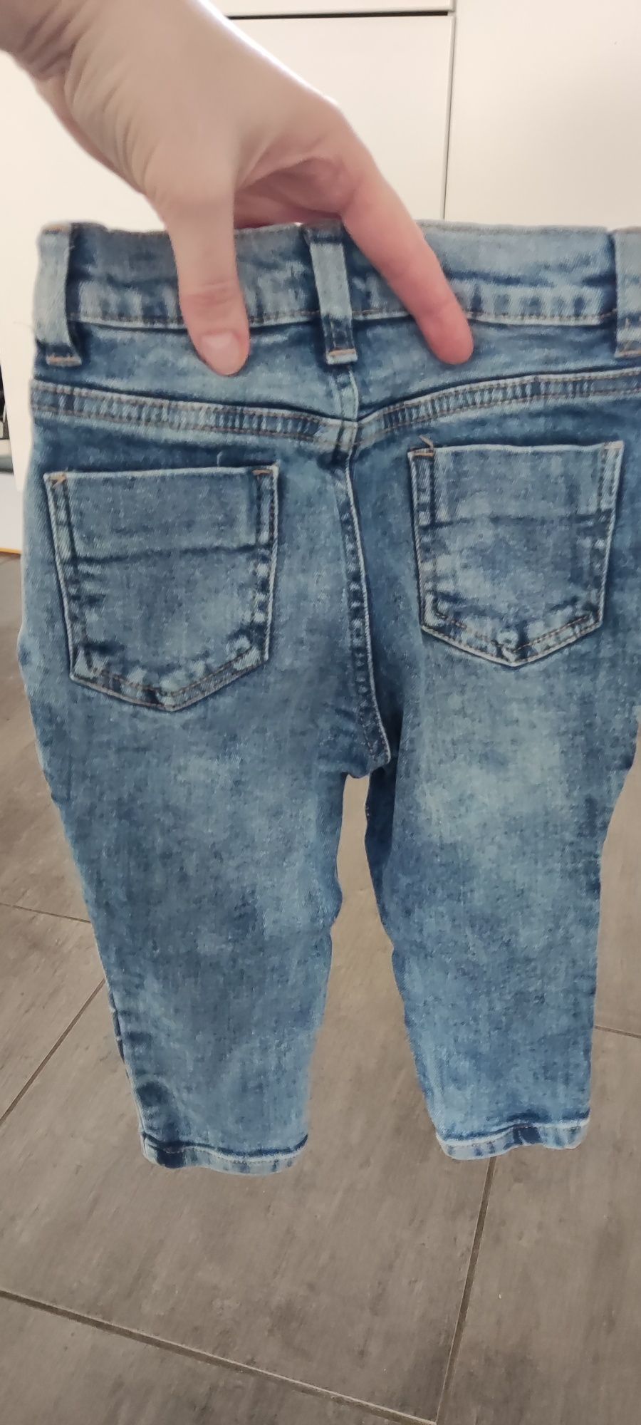 Spodnie jeansy groszki, rozmiar 86.