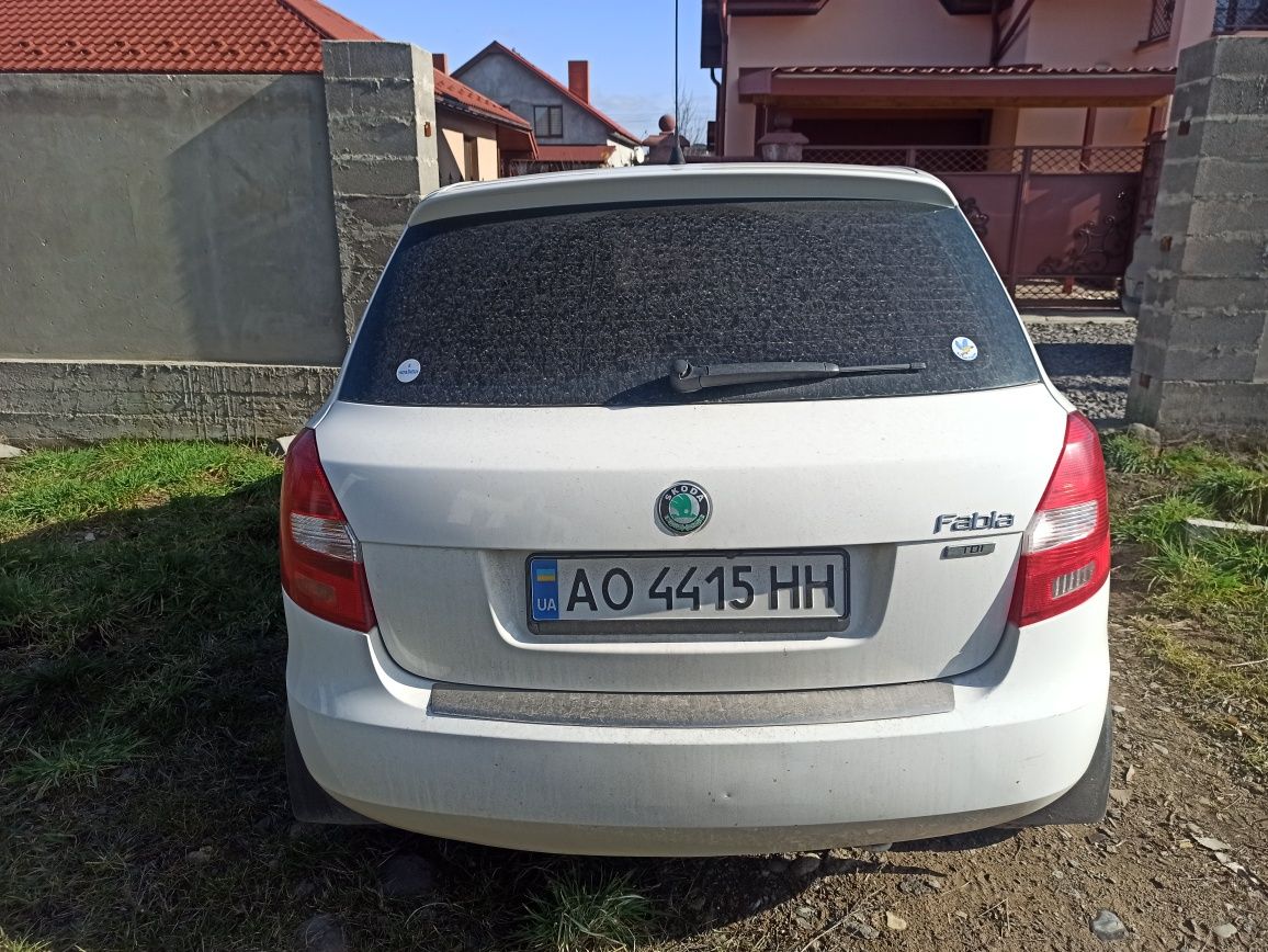 Автомобіль skoda