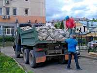 Недорого вывезти мусор строительный с грузчиками