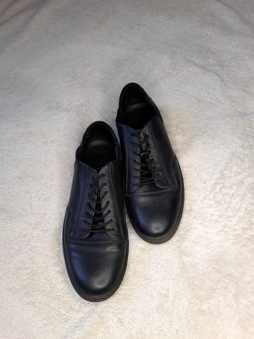 Кеди шкіряні на резинці