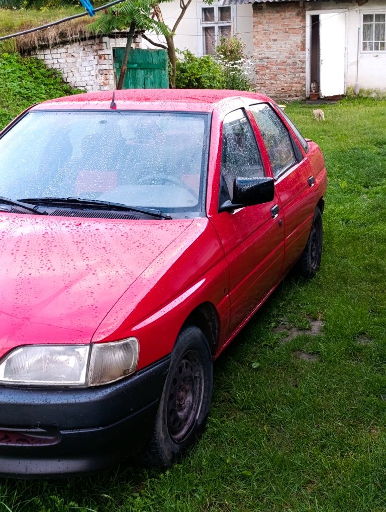 Продаж/обмін Ford Eskord