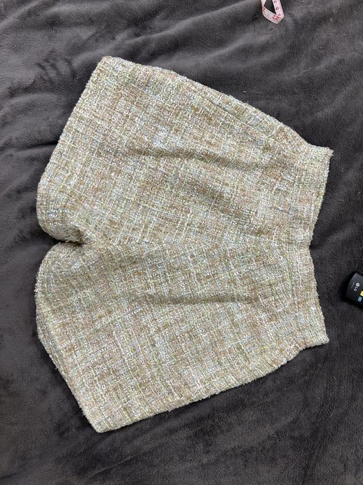 Твідовий костюм з шортами