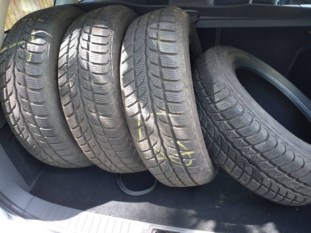 Opony zimowe UNIROYAL 195/65 R 15 T