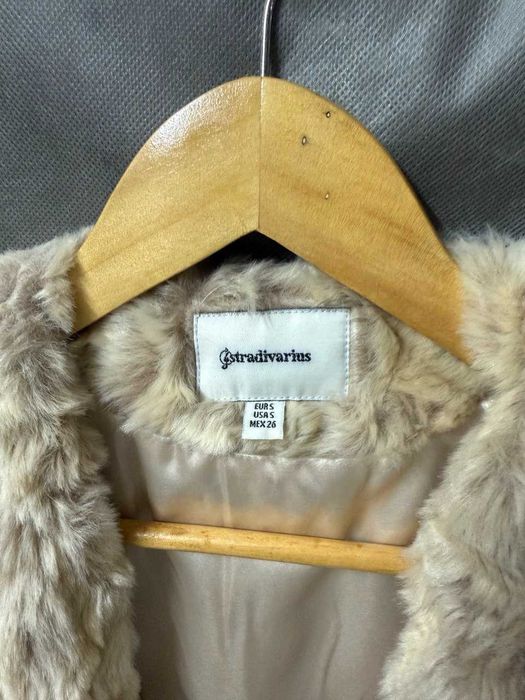 Casaco senhora Stradivarius