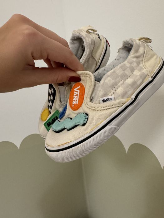 Buty VANS MoMa trampki 25