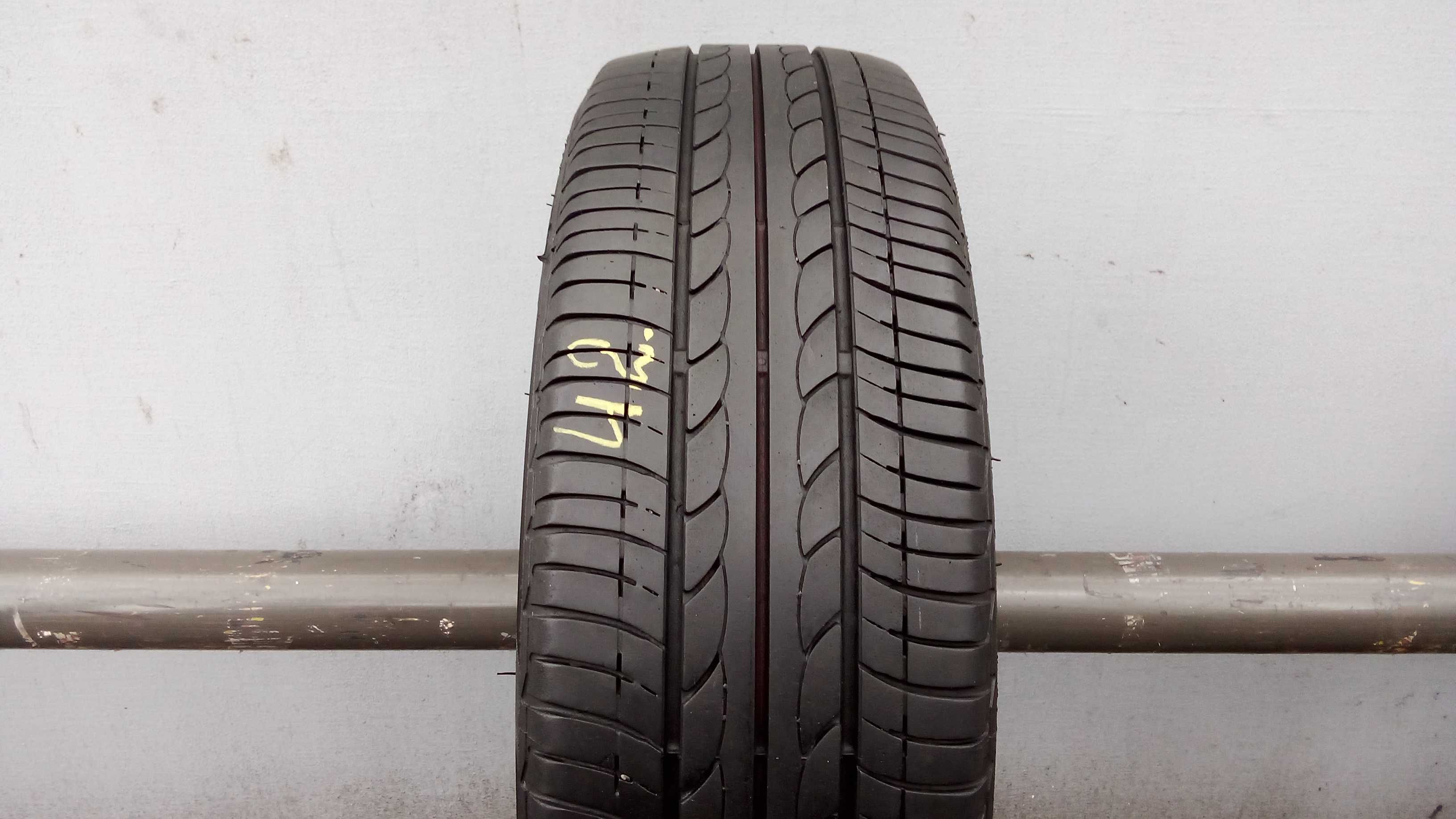 Pojedyncza Opona Letnia Bridgestone 175x65x15 84H 5,2mm