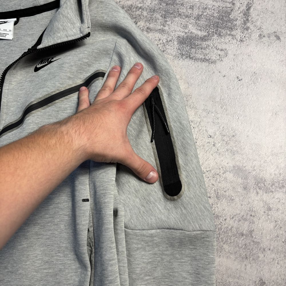 Оригінальна чоловіча кофта зіп худі Nike Tech Fleece розмір S