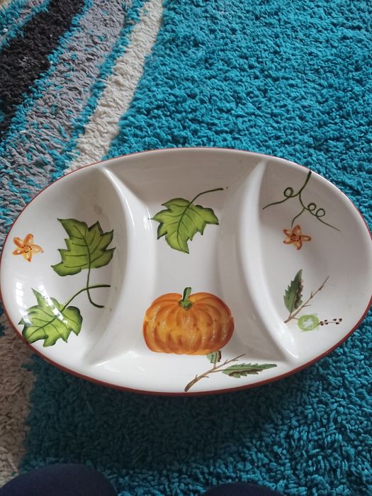 Велика керамічна тарілка-блюдо