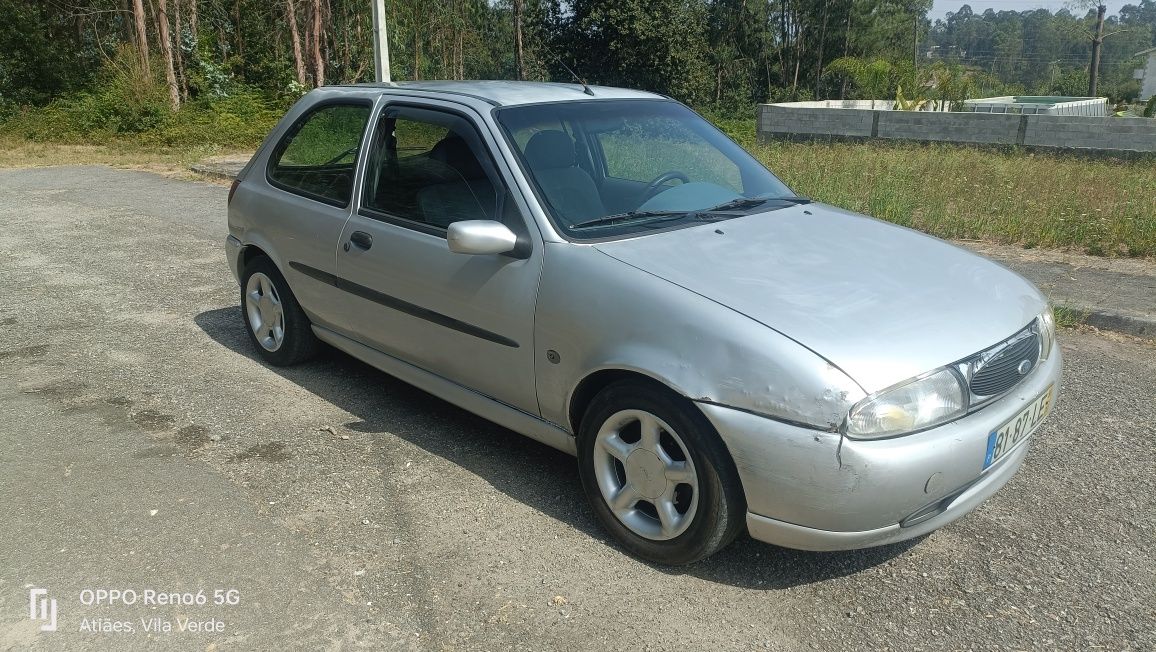 Ford fiesta 1.8td