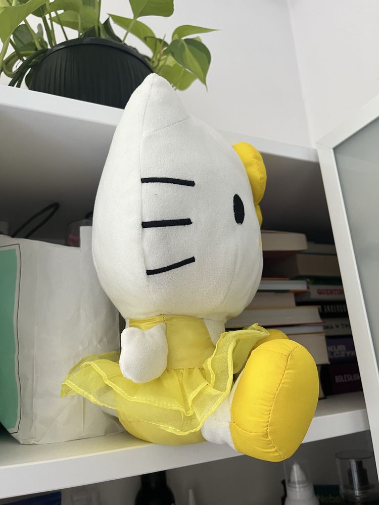 Maskotka hello kitty