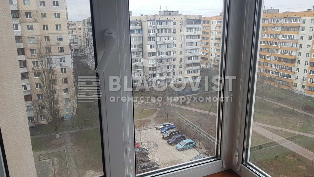 Продаж 1 К квартири ст.м. Героїв Дніпра