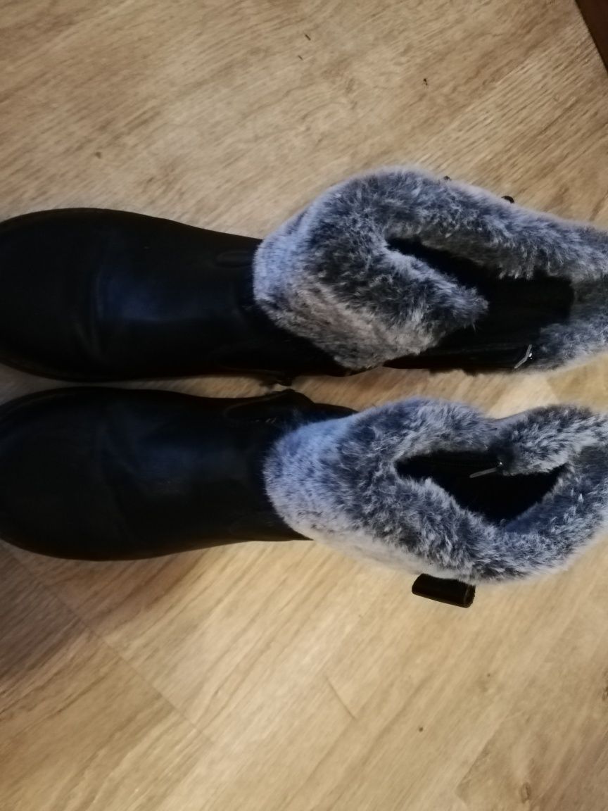 Buty na dziewczynkę 36