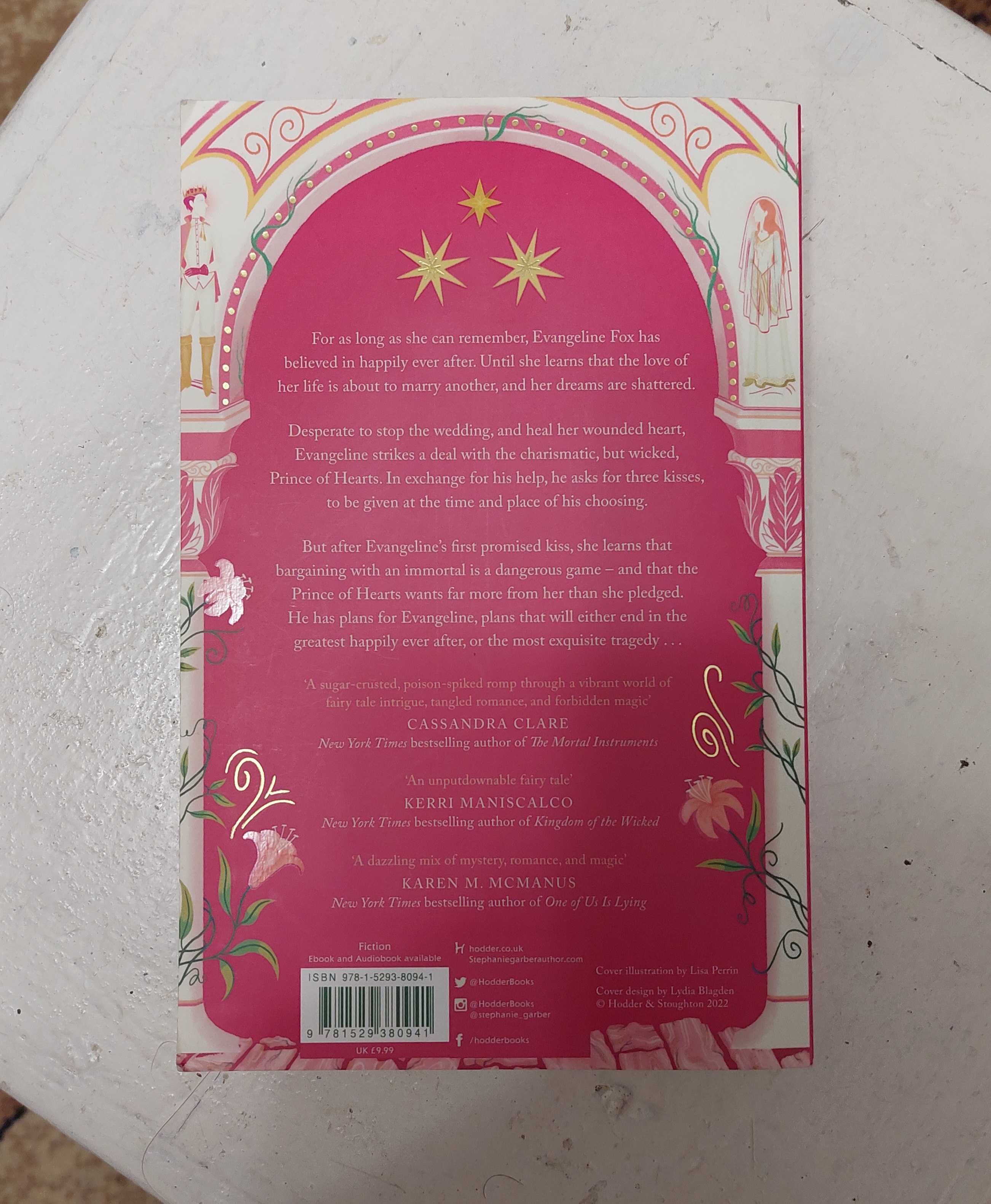 Книга Once upon a broken heart