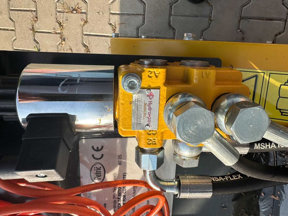 Łyżka Mieszalnik na widły ładowarki do betony podsypki Hardox BC-25