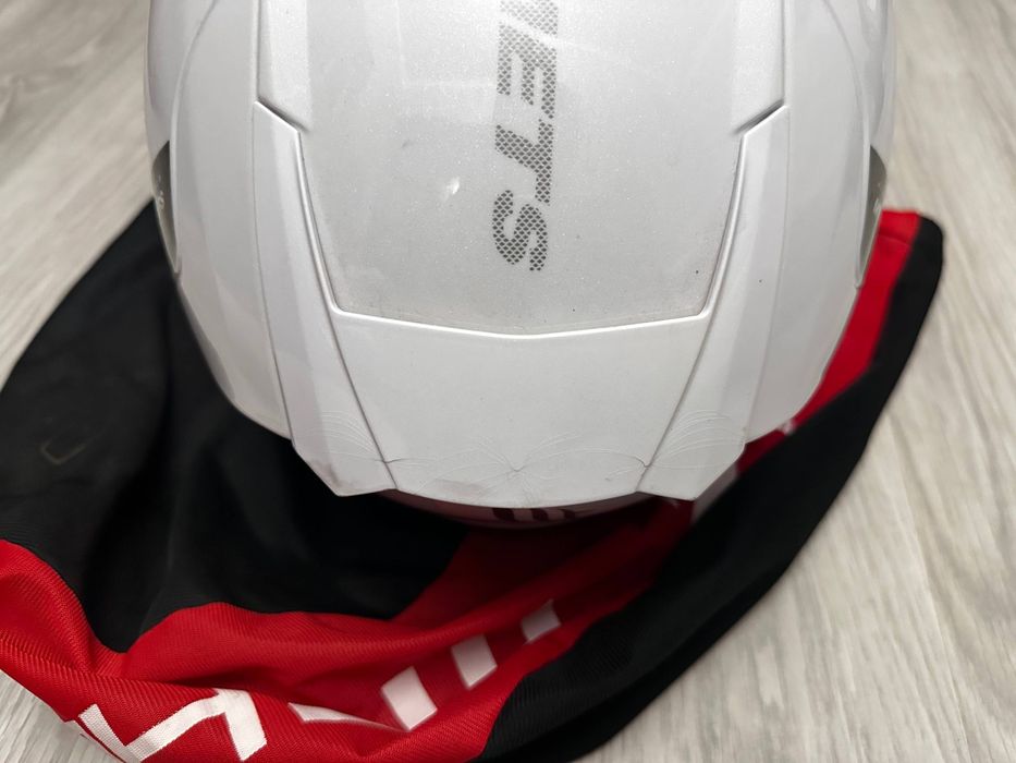 Мотошолом MT Helmets