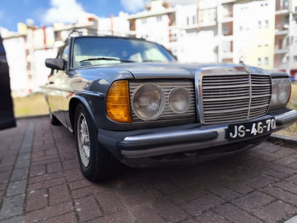 Mercedes W123 300D