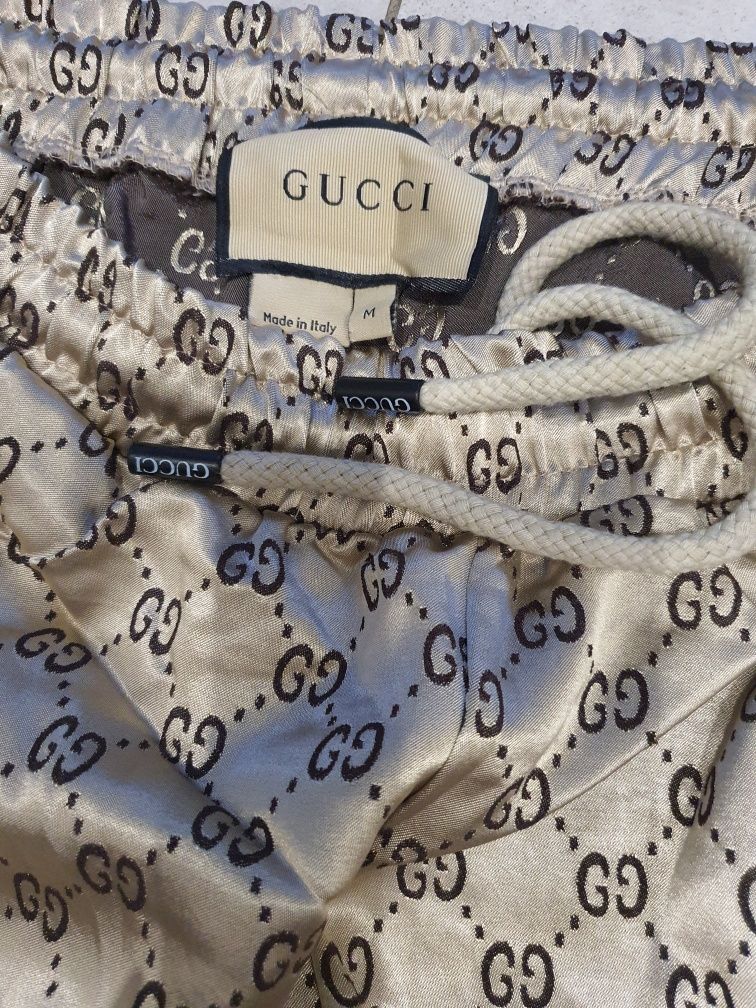 Dres Gucci GG satyna