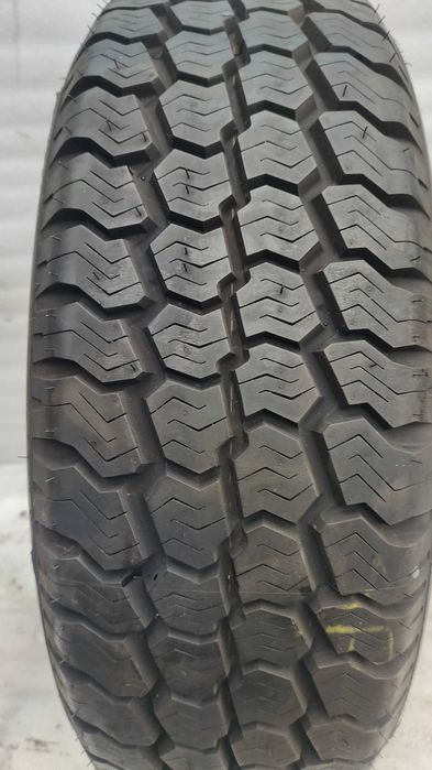 Opona Całoroczna 215/60/17C Goodyear 9mm