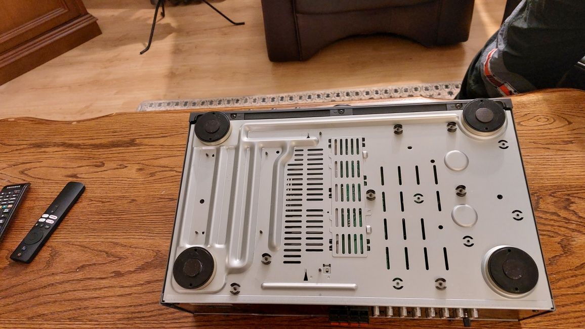 Wzmacniacz Technics SU-V300
