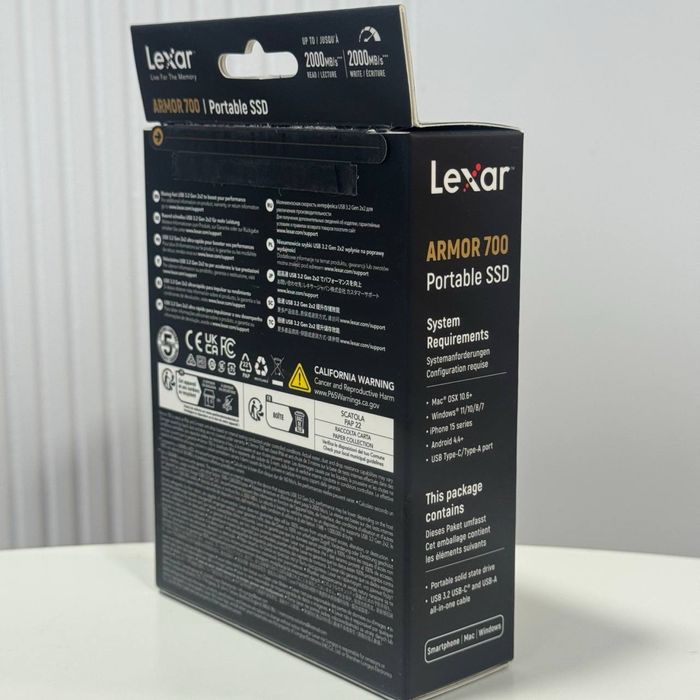 Lexar ARMOR 700 Portable SSD 4TB Накопичувач