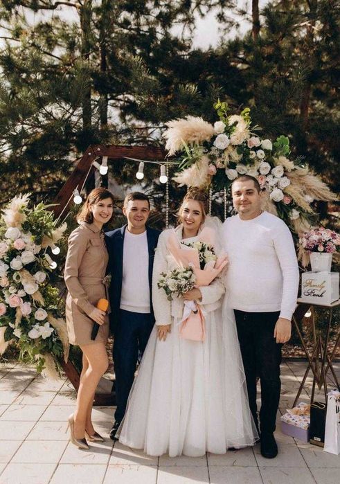 Ведуча на свято: День народження, весілля, випускний, корпоратив