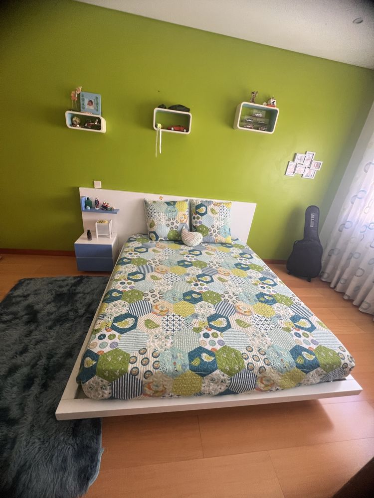 Quarto como novo - vendo só a dinheiro