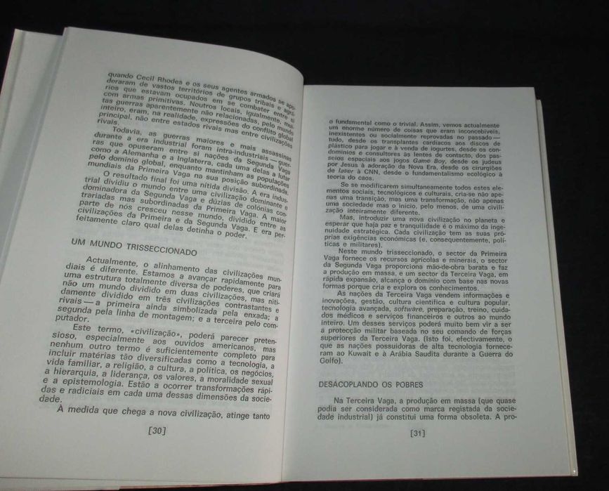 Livro Guerra e Antiguerra Alvin e Heidi Toffler