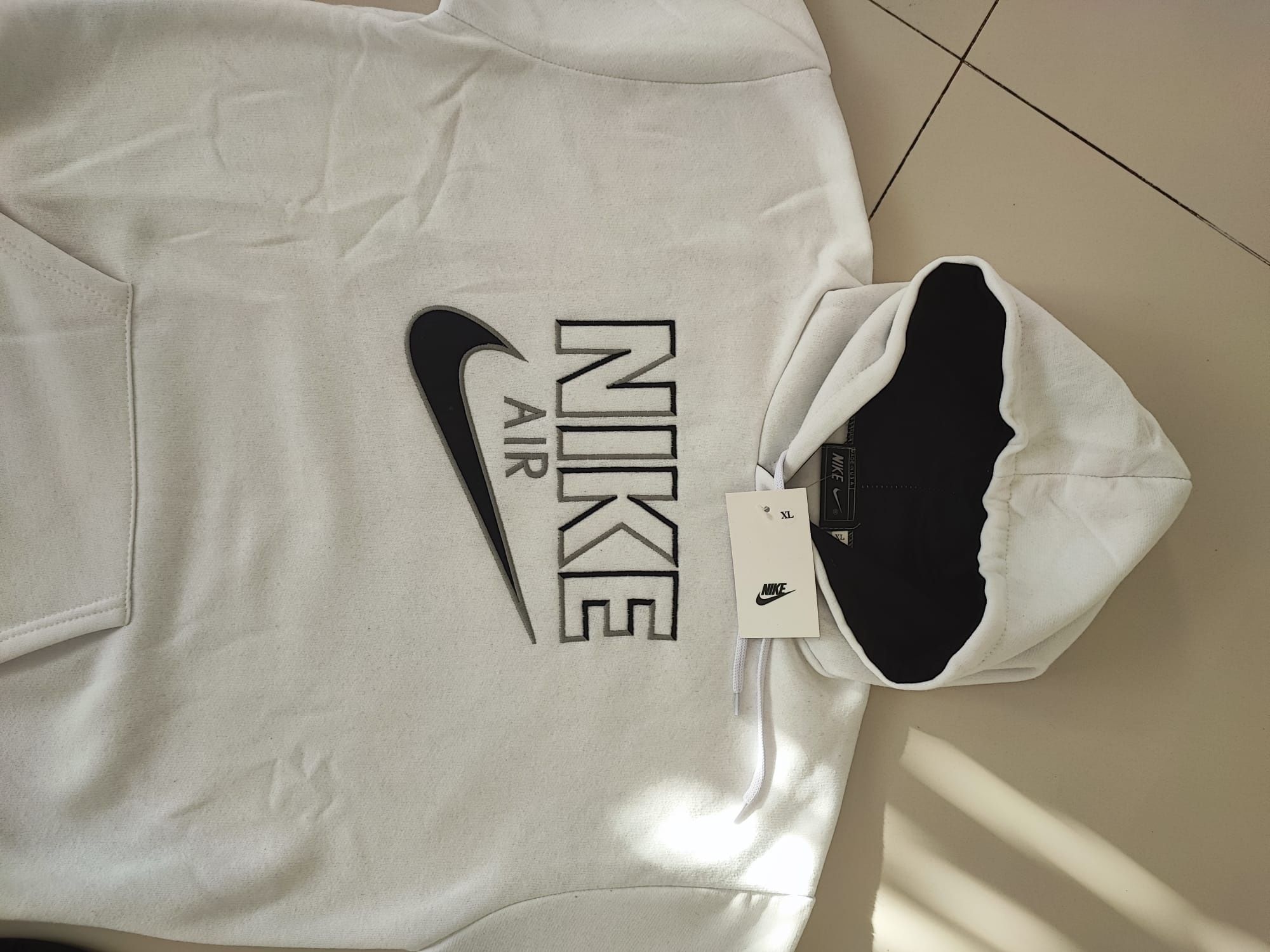 Bluza z kapturem Nike nowa z metką