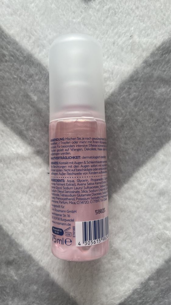 Liquid shimmer isana 75ml kropelki rozswietlajace