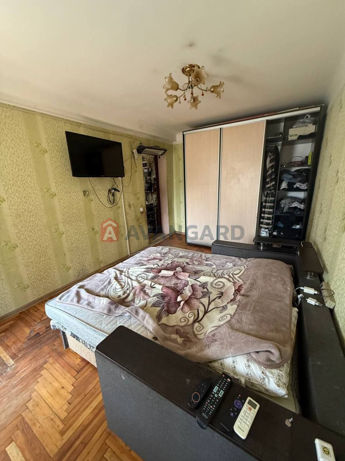 2-х квартира, окремі кімнати, парко місце