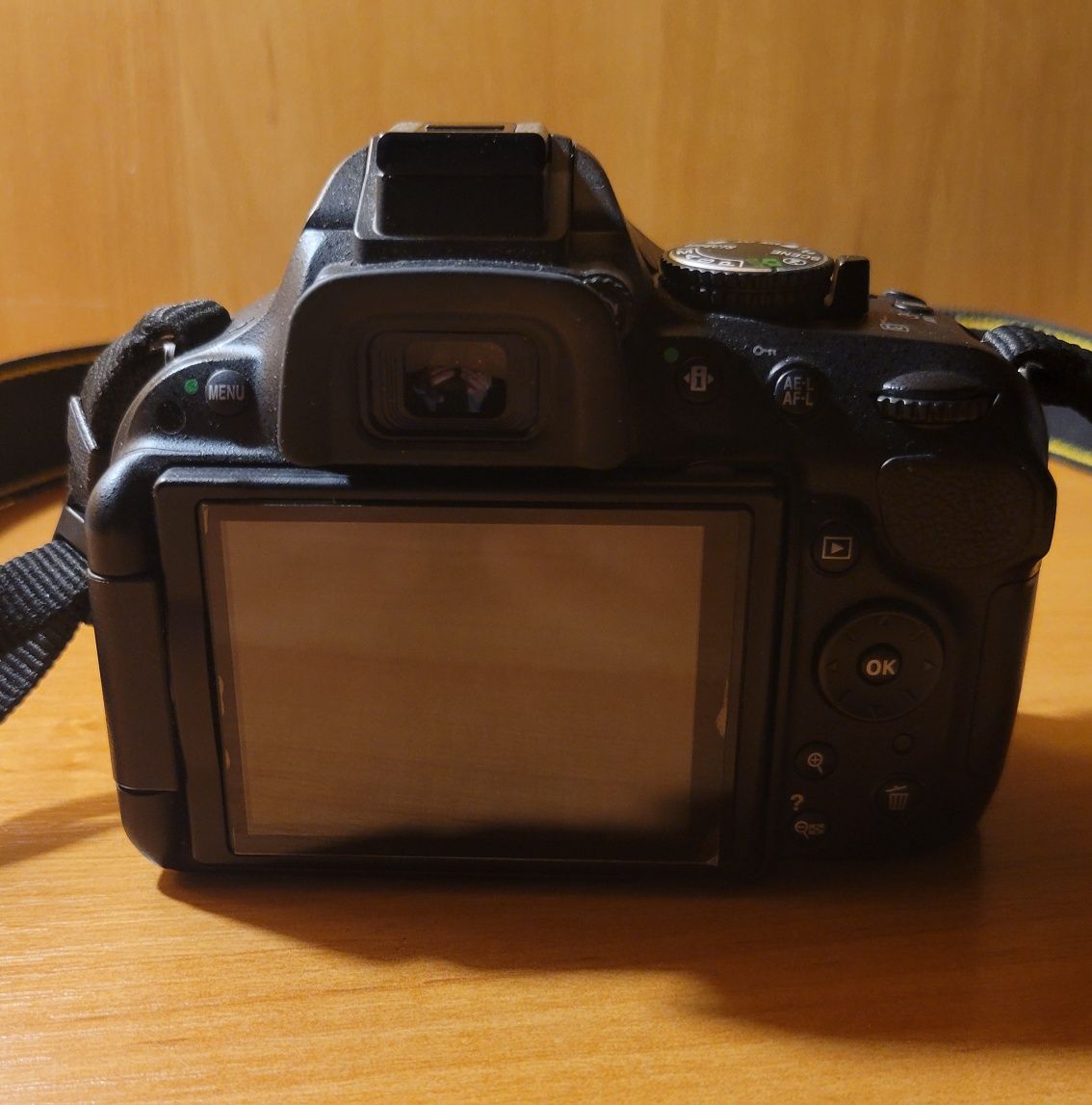 Фотоаппарат Nikon D5200 + объектив Nikon 50mm f/1.8G AF-S Nikkor