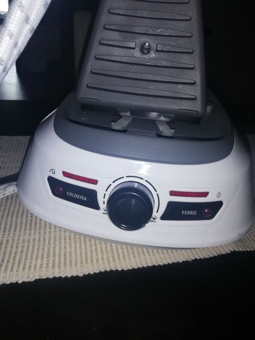 Ferro com caldeira 2100w