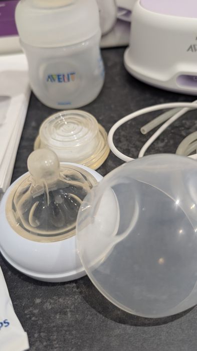 Продам молоковідсмоктувач електричний Philips Avent