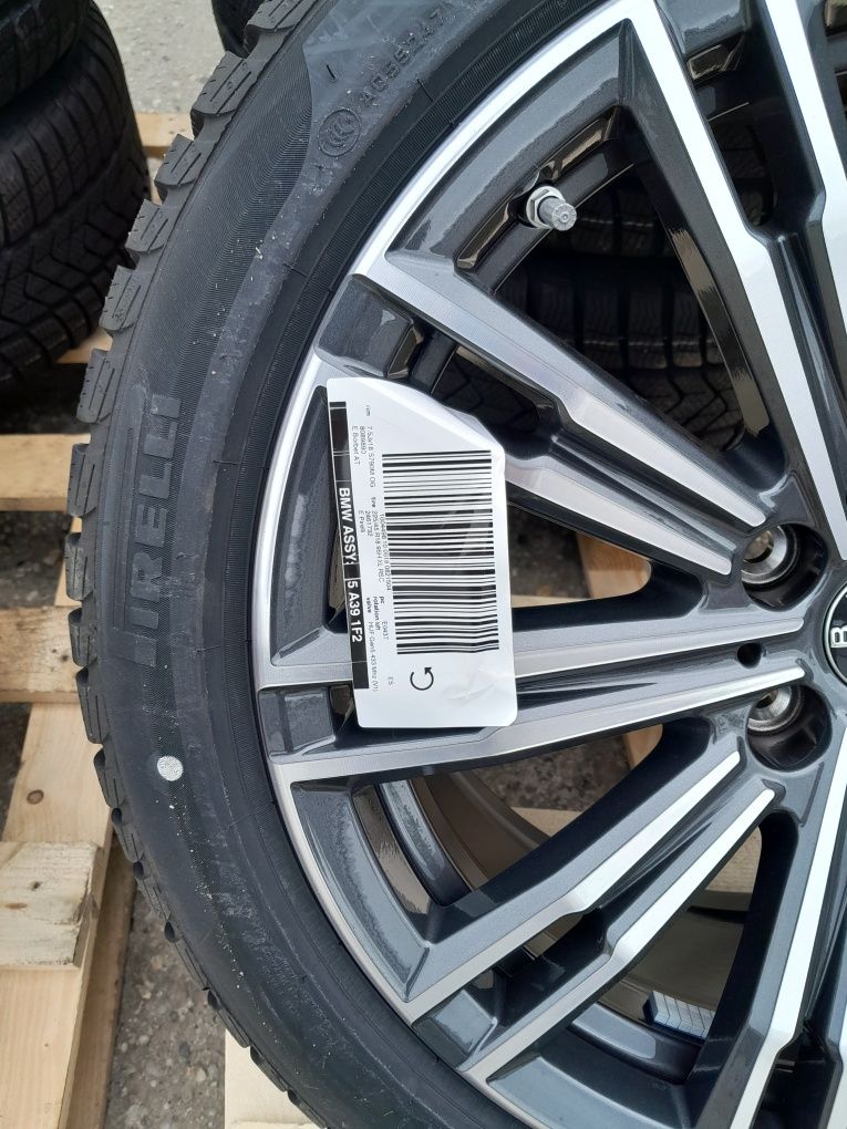 Koła zimowe BMW 3 G20 G21 4 G22 G23 2 G42  225/45/18  mpakiet