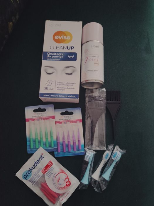 Kilka rzeczy makijaż i higiena