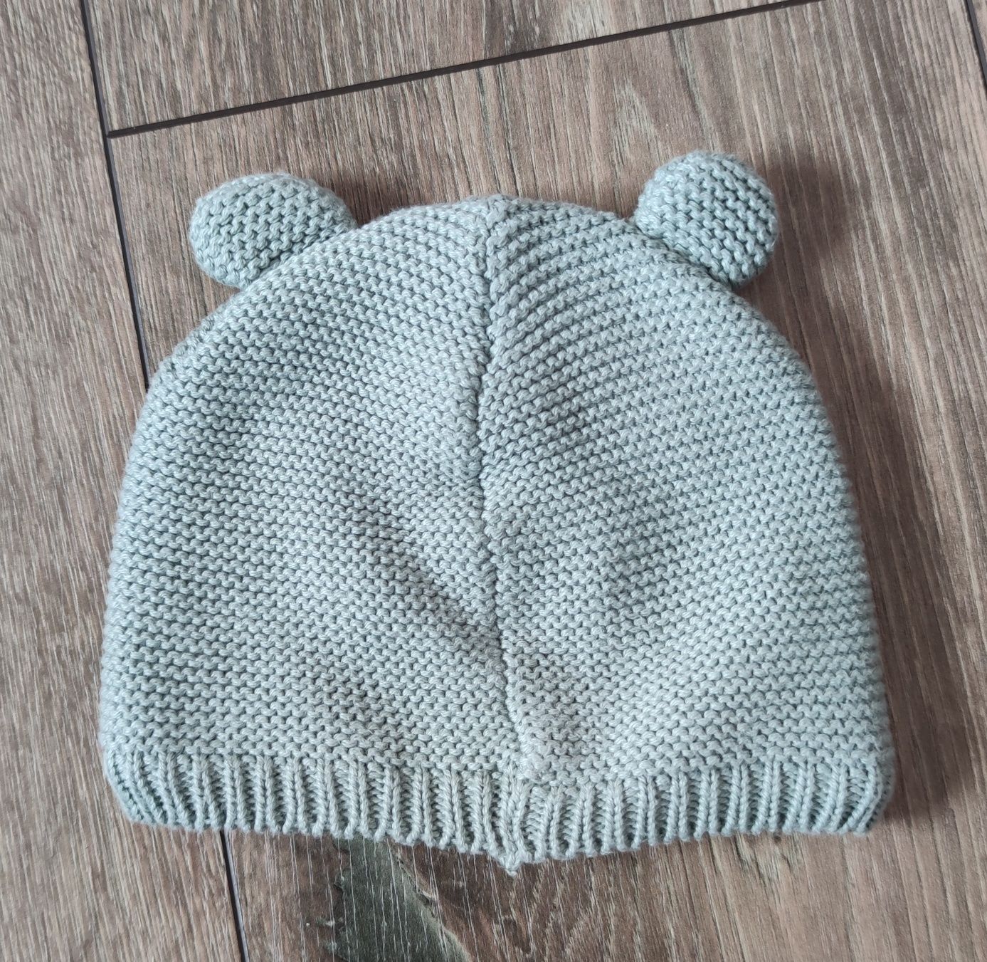 Czapeczka dla niemowlaka 42-43 C&A