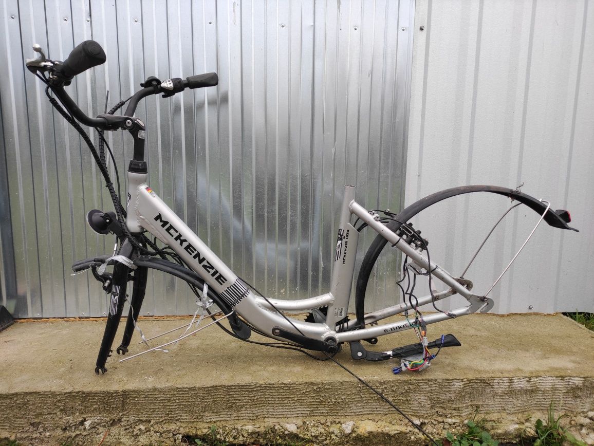 Rama rowerowa aluminiowa rower elektryczny  MCKENZIE