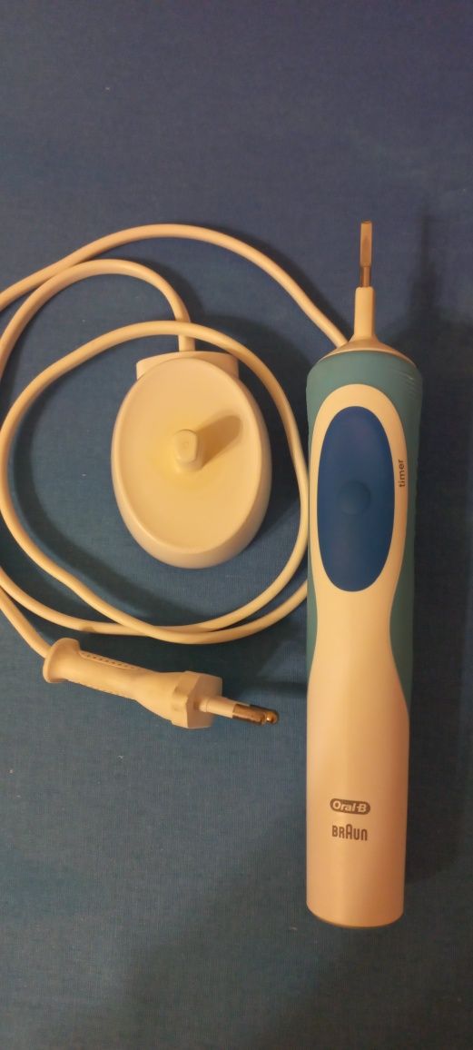 Зубная щётка BRAUH Oral-B