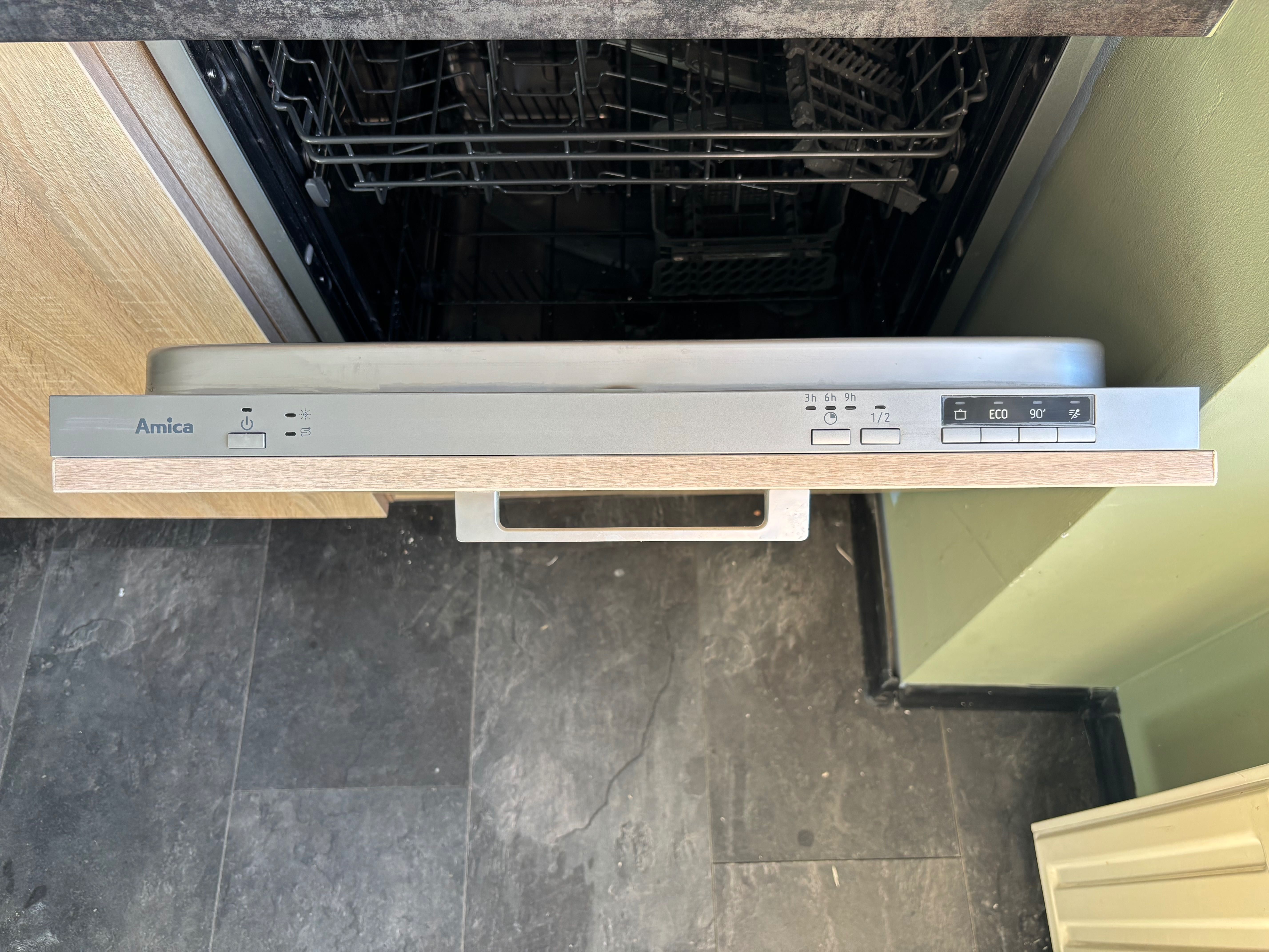 Zmywarka do zabudowy 60cm Amica DIM604H