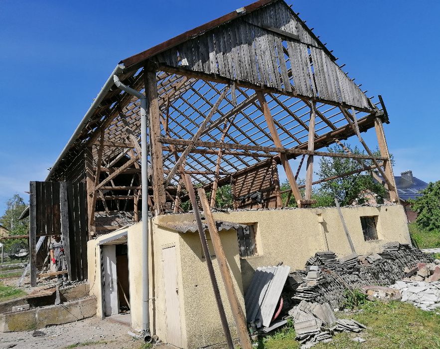 Skup starego drewna rozbiórka rozbiórki stodoły wymiana desek