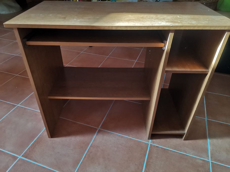 Secretária / computador