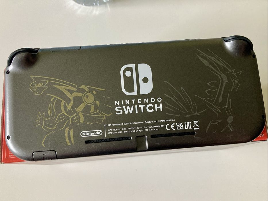 Nintendo Switch Lite - Edição Dialga & Palkia