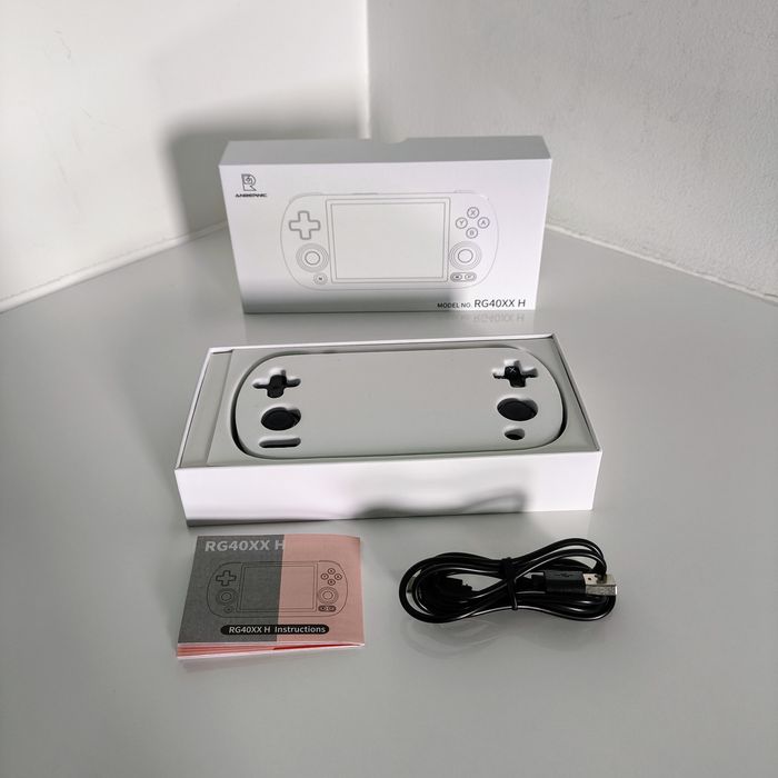 Anbernic RG40XX H 128GB + Extras